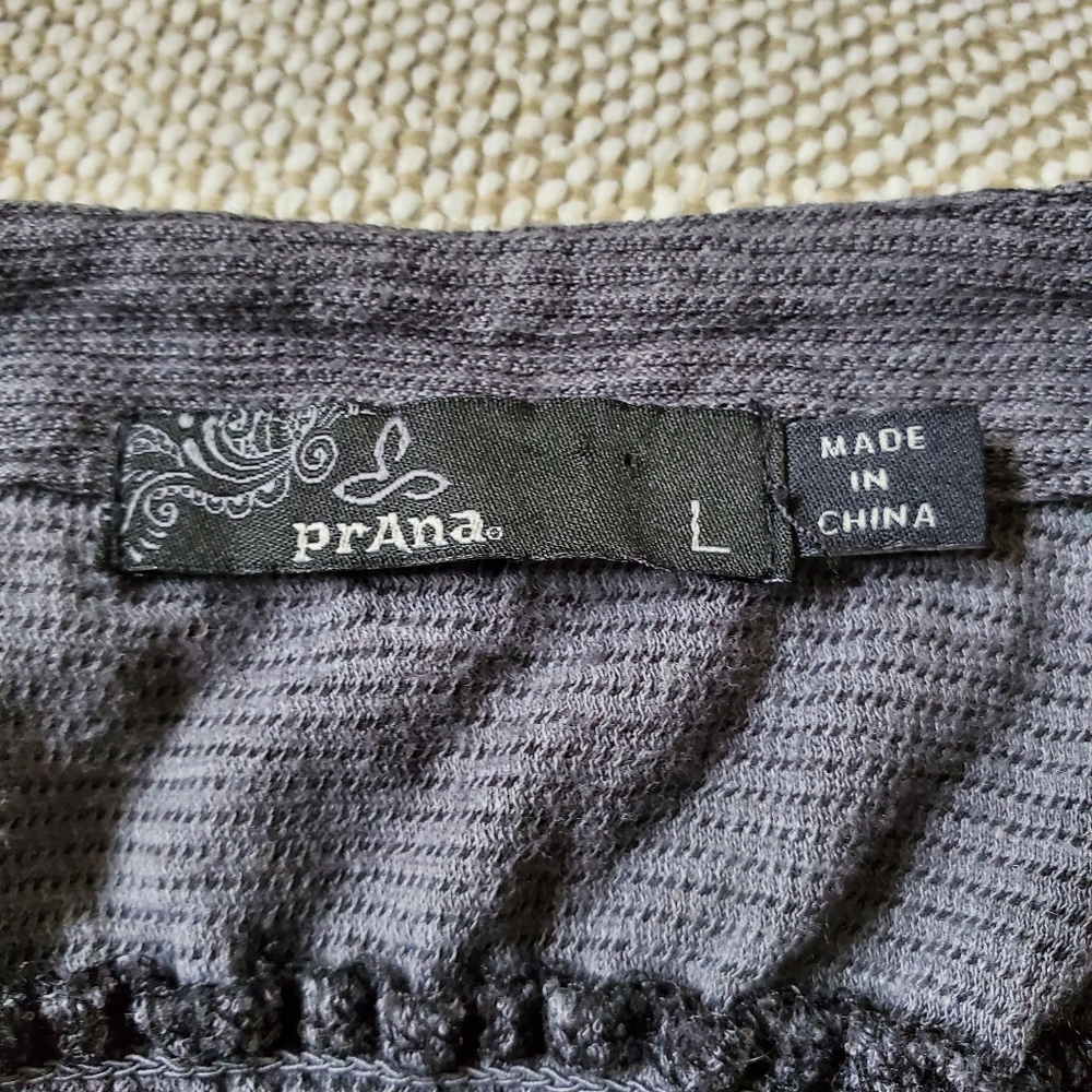 Prana Smocked Shoulders Top.  Size Large - Picture 6 of 6